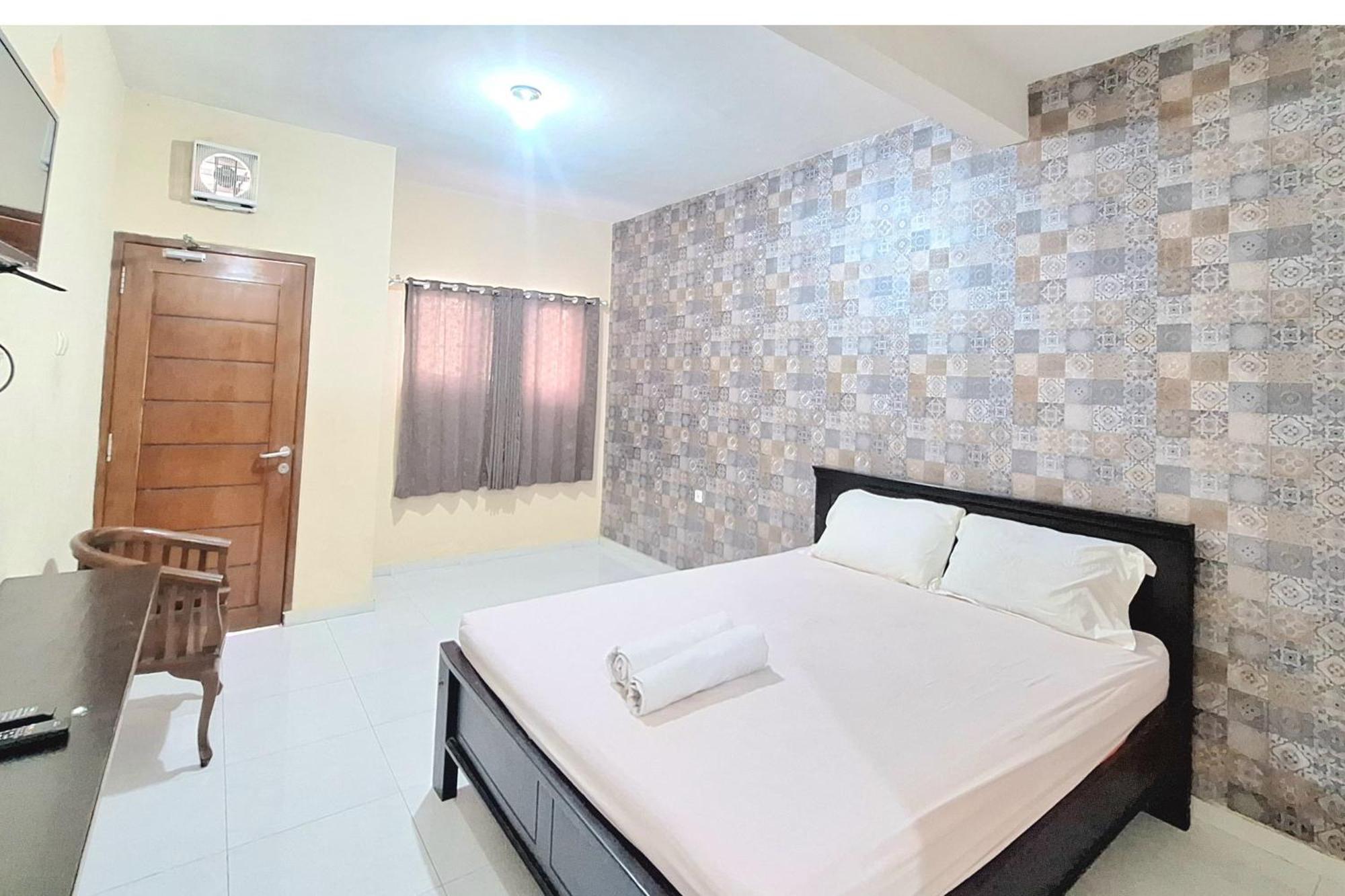 Villa Bukit Bunga Syariah Redpartner Pacet Mojokerto 外观 照片